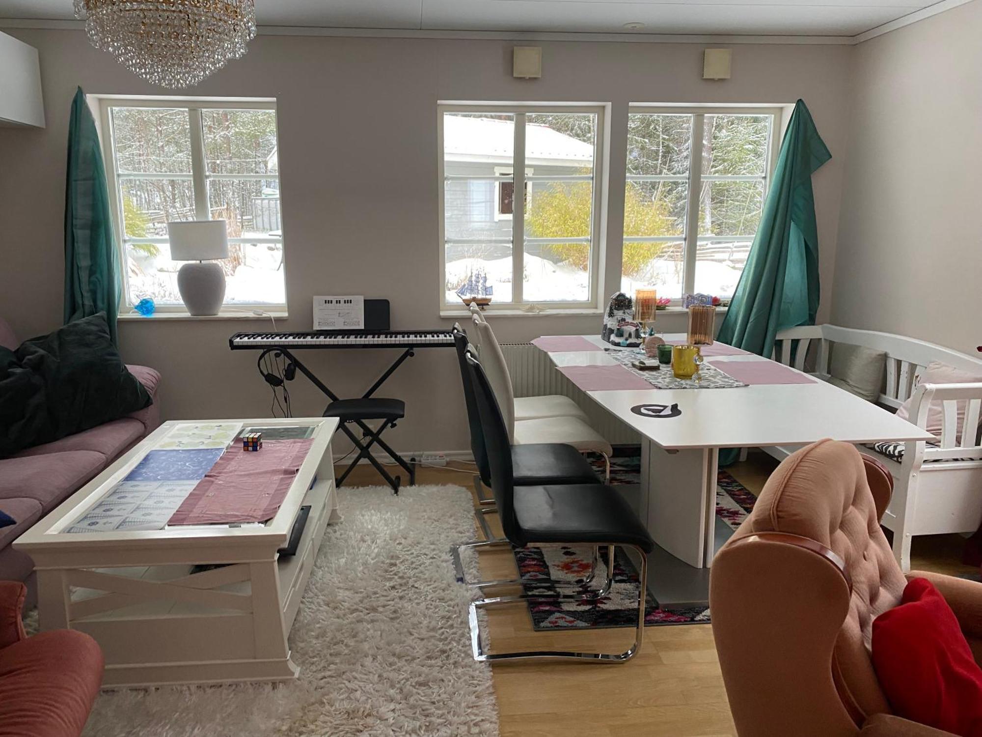 Hotel In Svalsaeter, Kallfors, Jaerna, Stockholm, 5 Min To Golf & 15 Min To Ytterjaerna Concerts Exterior foto